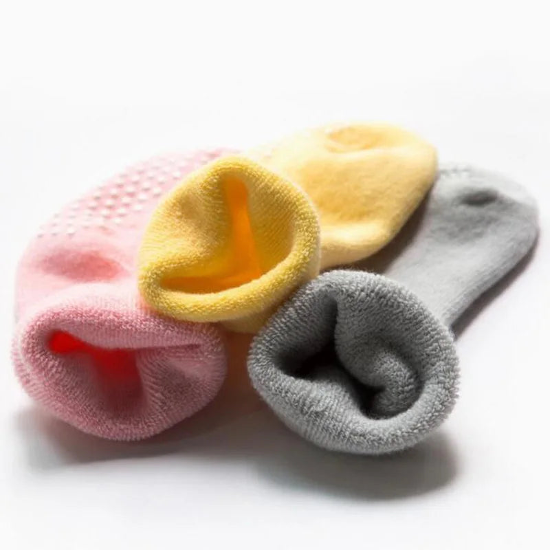 Thermoregulated Cotton Non Slip Socks