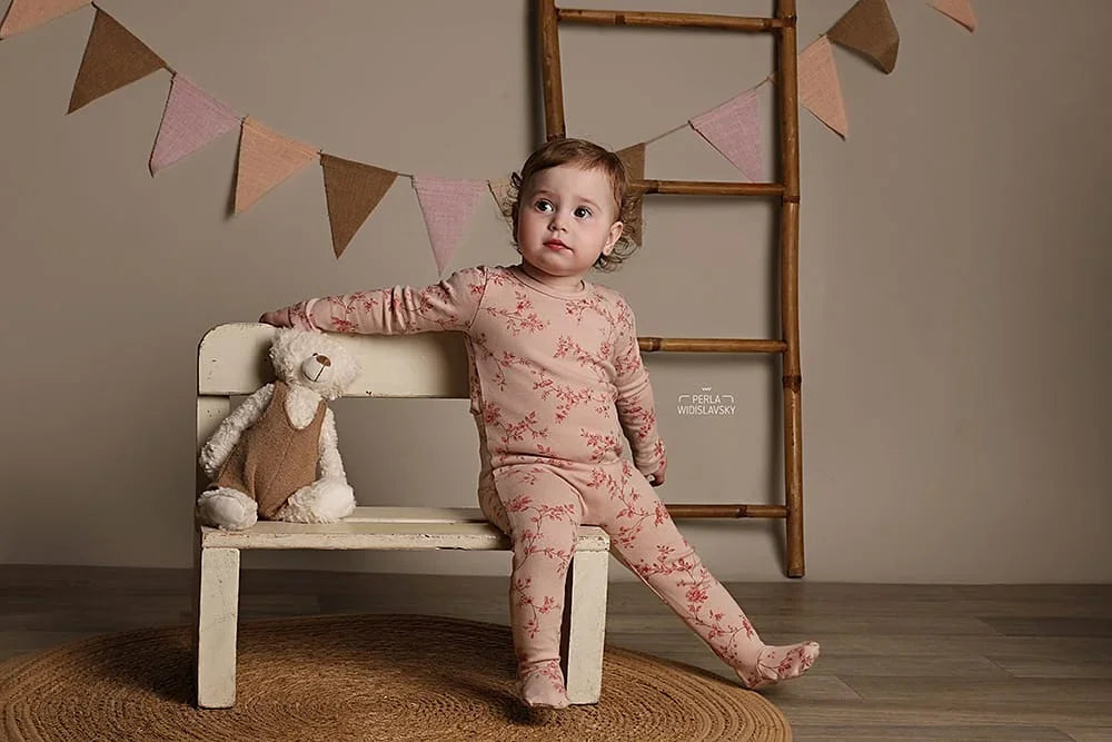 Newborn Footies Hats Blankets