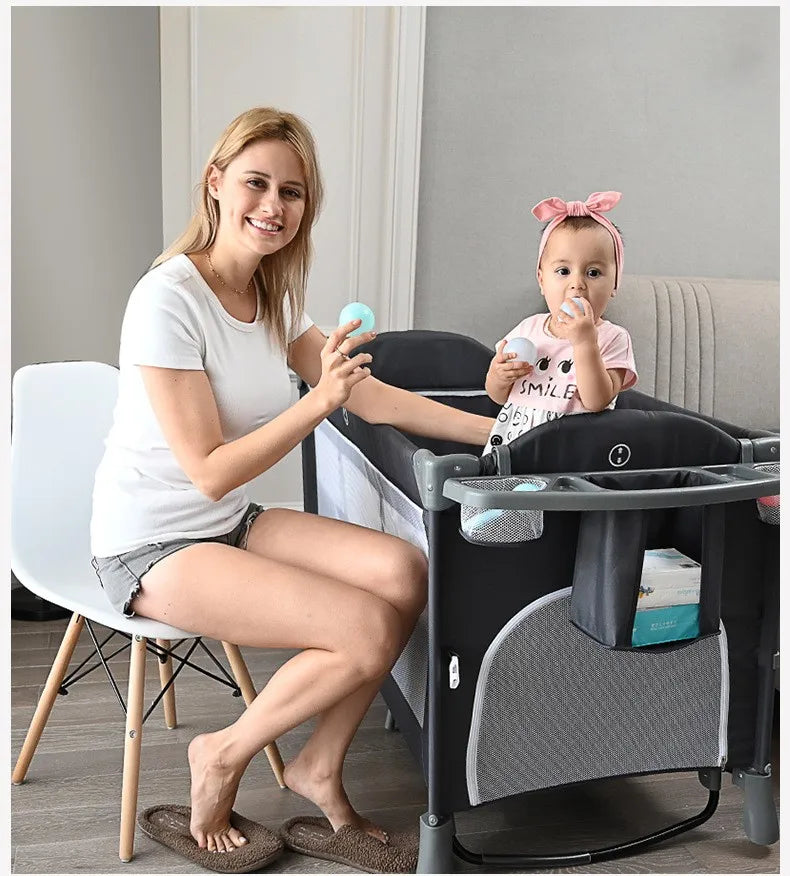 Multifunctional Portable Baby Crib
